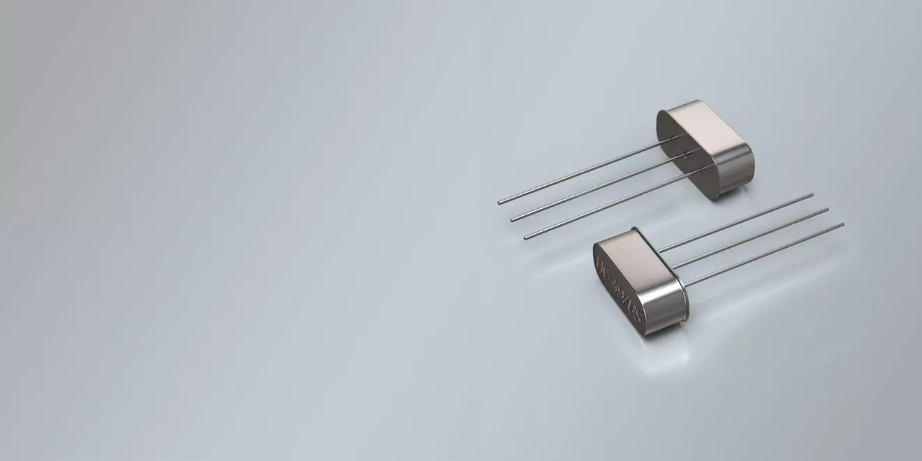 THT QUARZ HC-49/US 3 PLOMOS 11,05 x 4,65